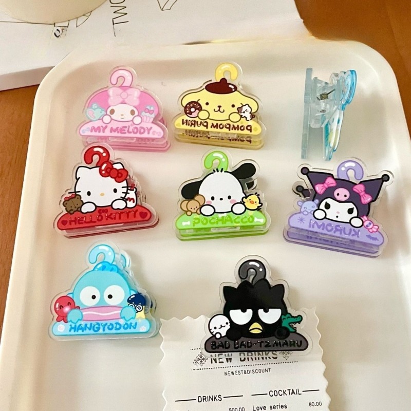 Clip Acrílico de Kuromi, Adora - Desk Setup Aesthetic reseña y precio